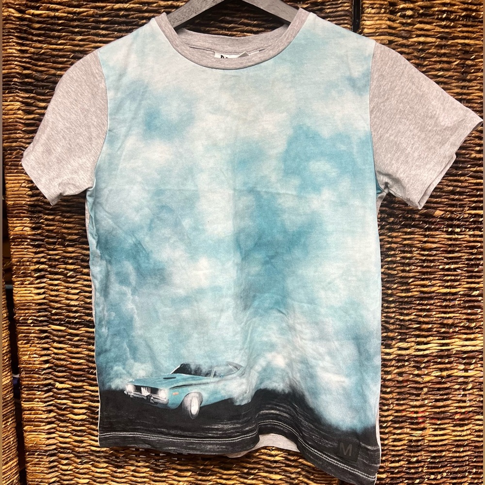Molo- Raddix Style-Youth Burnout Shirt,Size-152, Some yellowing throughout front